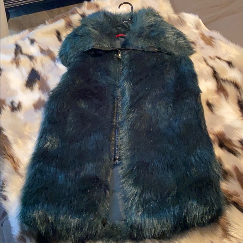 Philanthropy Faux Fur Vest sz small
